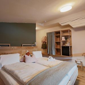 Dreibettzimmer